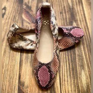 Vince Camuto Etheda Snake Print Colorful Leather Flats Size 8.5M
